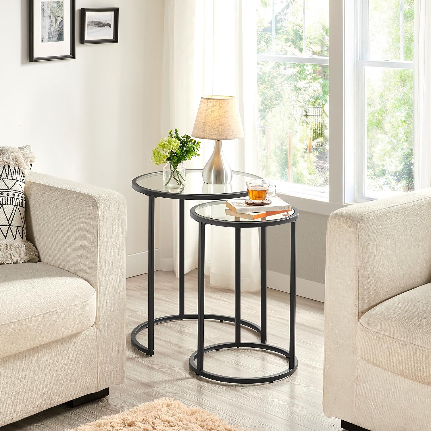 Yaheetech Round Nesting Side Tables Set of 2 with Tempered Glass Top, Black - Image 2