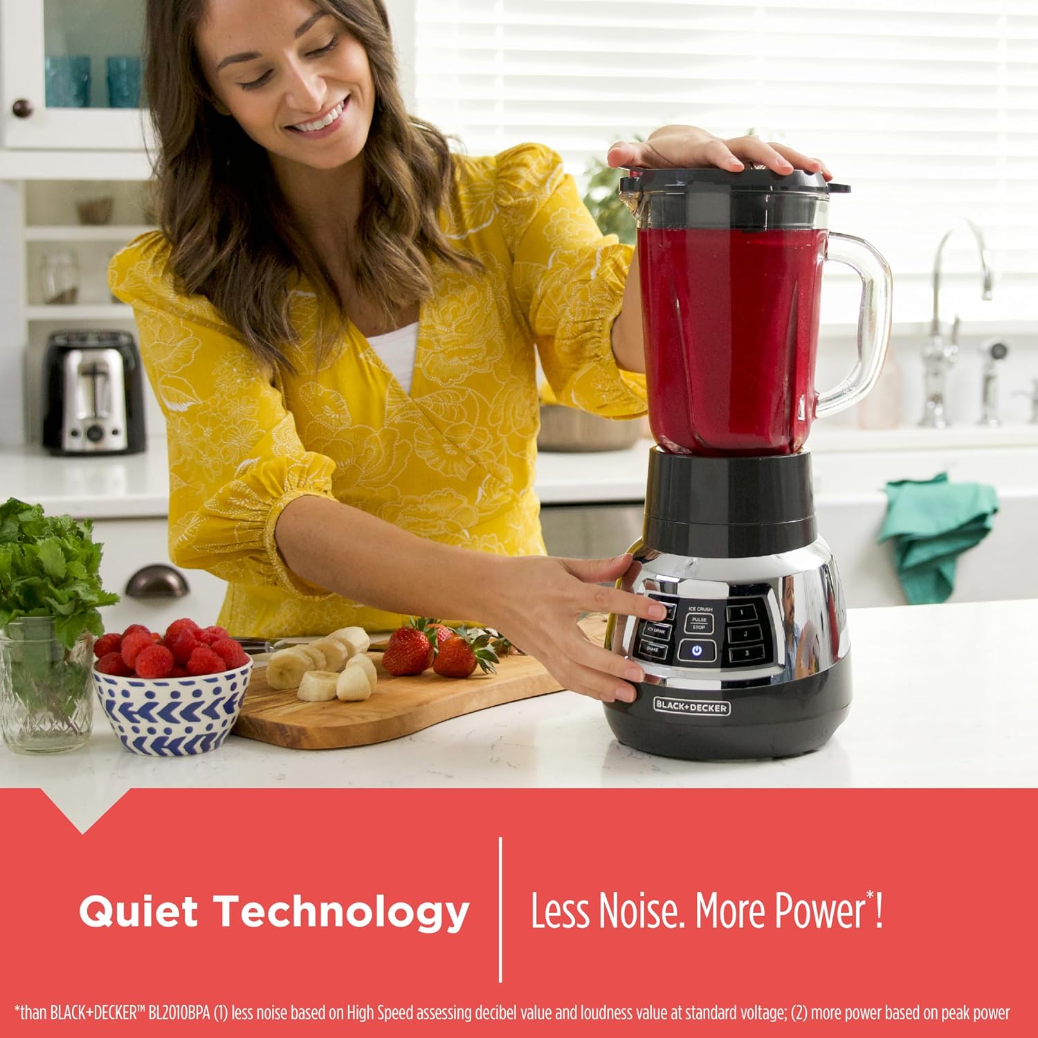 Black+Decker Quiet Blender with 6-Cup Cyclone Glass Jar, 3 Speeds + 3 Functions & Serrated Blade Technology for Faster Blending, Pulse Button and 24-oz Personal Jar, 900W (Renewed) - Image 3